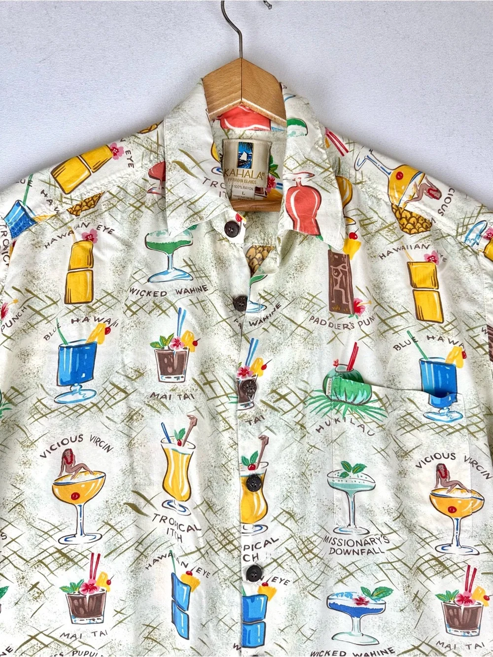 Kahala Hawaiian Mixed Drinks Short Sleeve Aloha Hawaiian Beach Resort
